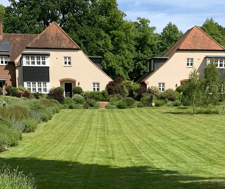 Lawn Maintenance Surrey, Berkshire, Hampshire